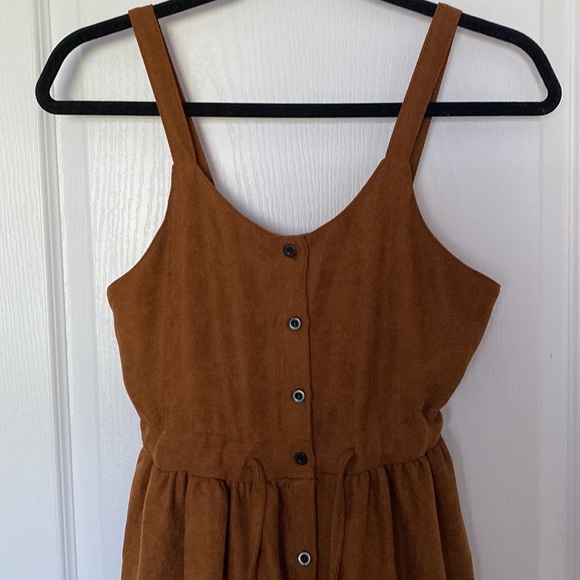 Button-up Pinafore Dress - Picture 2 of 3